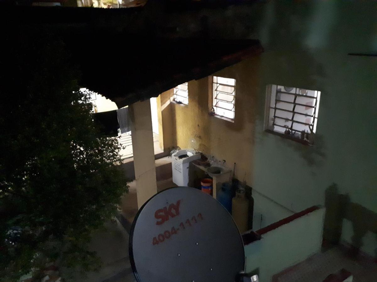 Hostel Jabuticaba Белу-Оризонти Экстерьер фото